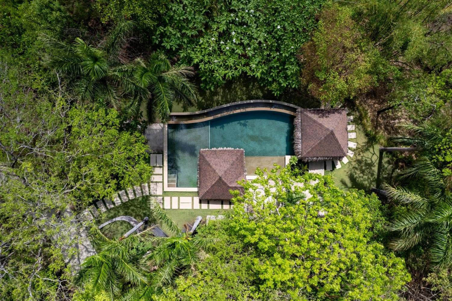 Casa Escondida