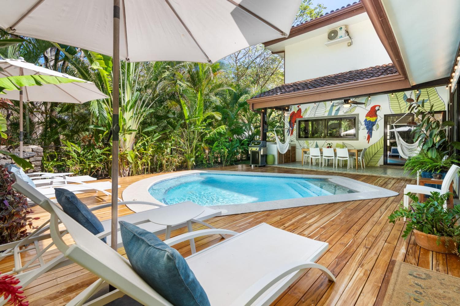 Furnished 3-Bedroom Home with Pool in Villareal, Tamarindo | Casa Bosque — Casa de 3 habitaciones con piscina en Villareal