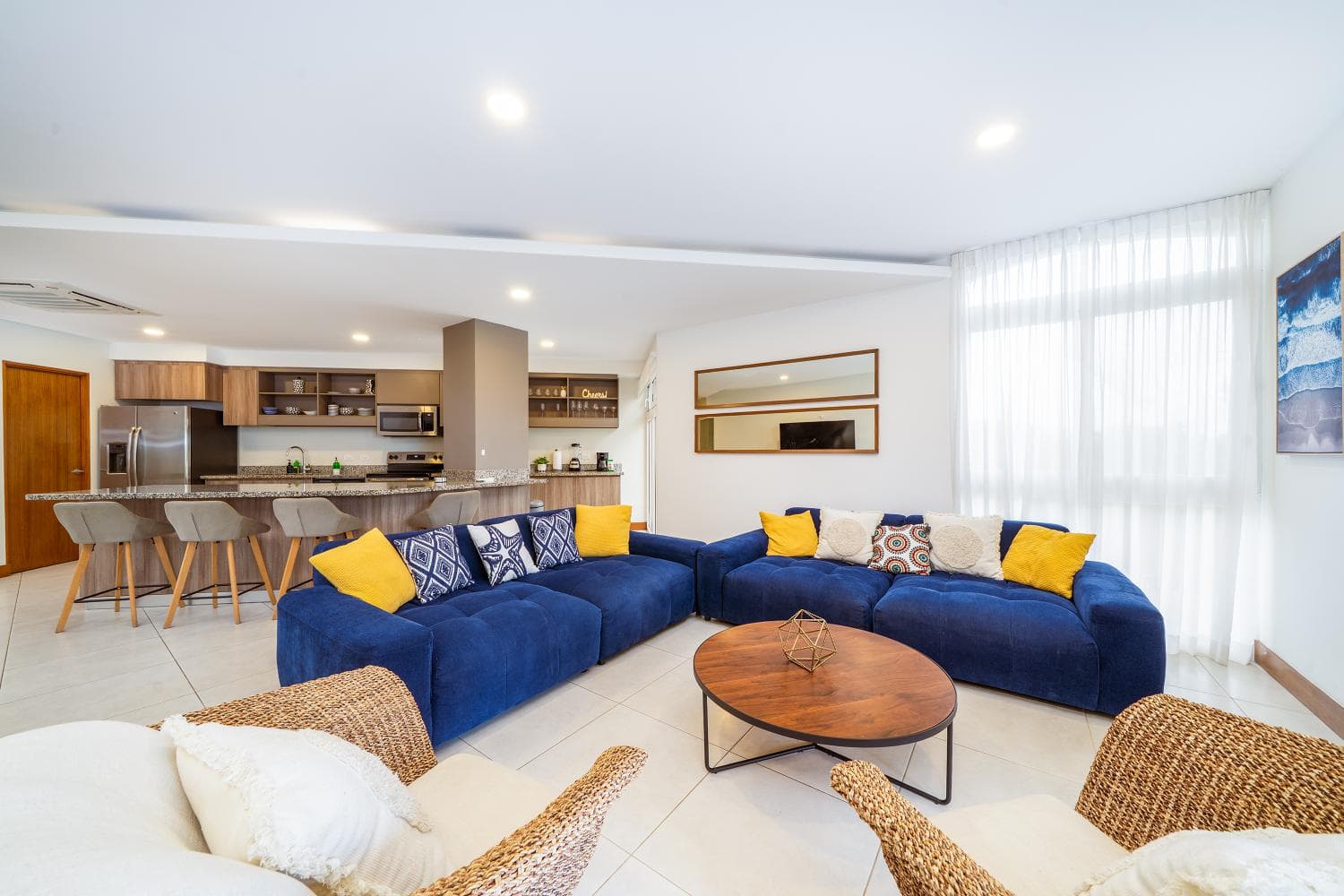 Peninsula #18 | 3-Bedroom Condo 200 m from the Beach in Playa Langosta