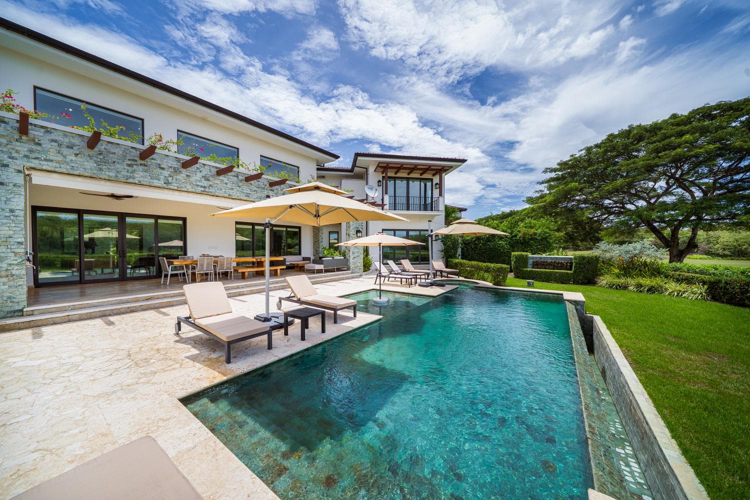 Ocean & Golf View 6-Bedroom Home in La Dulce Vida, Hacienda Pinilla | Casa Chano