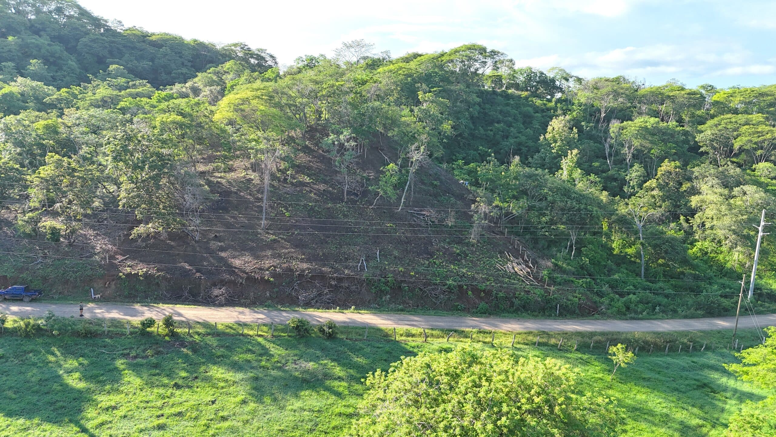 Lote de 4,522 m² en Colina con Vista al Valle en Santa Rosa, a 15 Minutos de Tamarindo