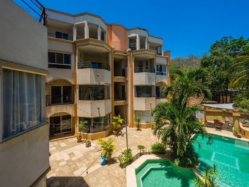 Portofino A4 — Condo de 2 habitaciones con piscina en Tamarindo