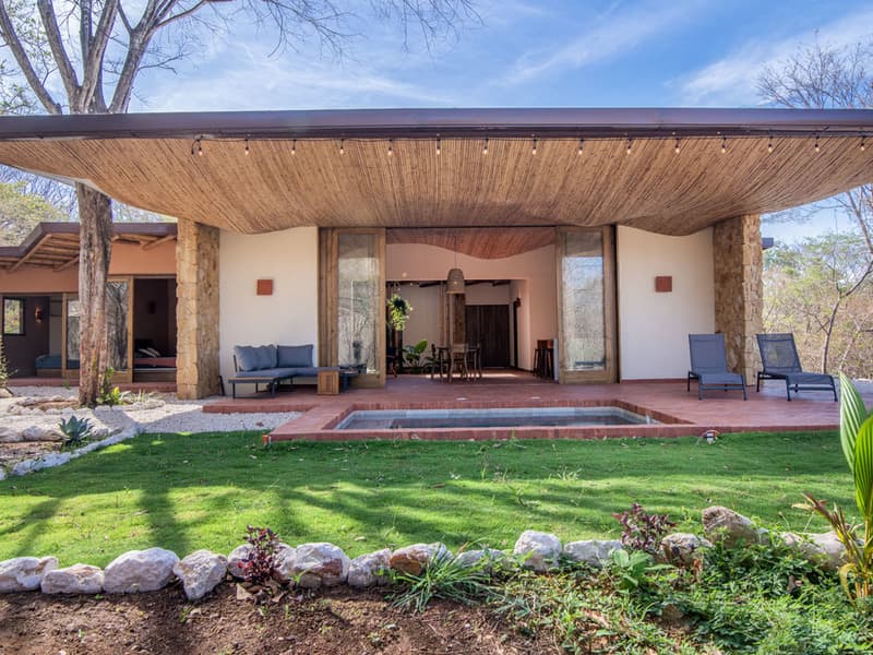 Eco-Friendly 3BR Home Minutes to the Beach