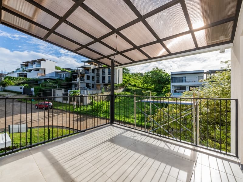 Newly Built Apartments in the Heart of Tamarindo