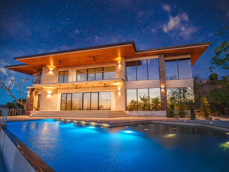 El Palacete Flamingo - 7BR Luxury Home with Vast Ocean Views