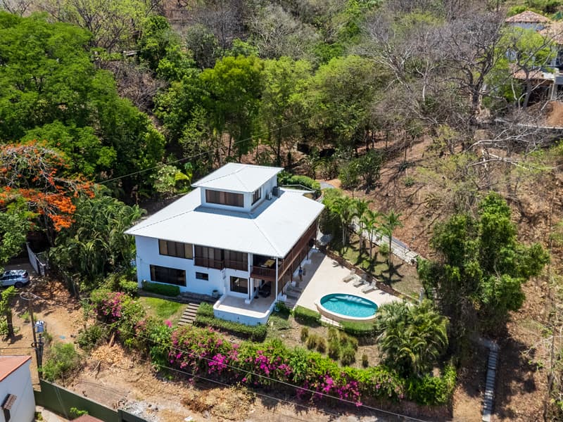 7 Bed Private Beachside Estate in the Heart of Flamingo