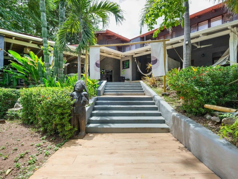 Bonga House Hotel - Boutique Boho Retreat Just Steps from Tamarindo Beach