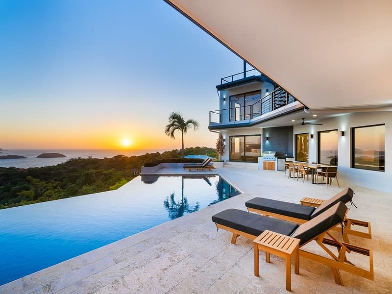 Luxury Ocean-View Home for Sale in Pacific Heights