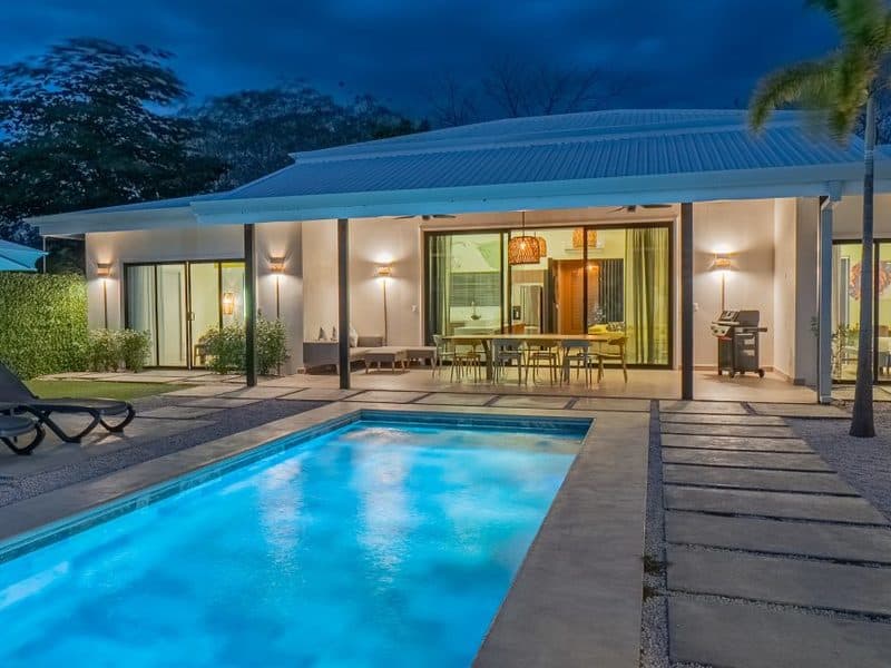 Casa Duna 7-Bedroom Luxury Estate in Senderos Tamarindo