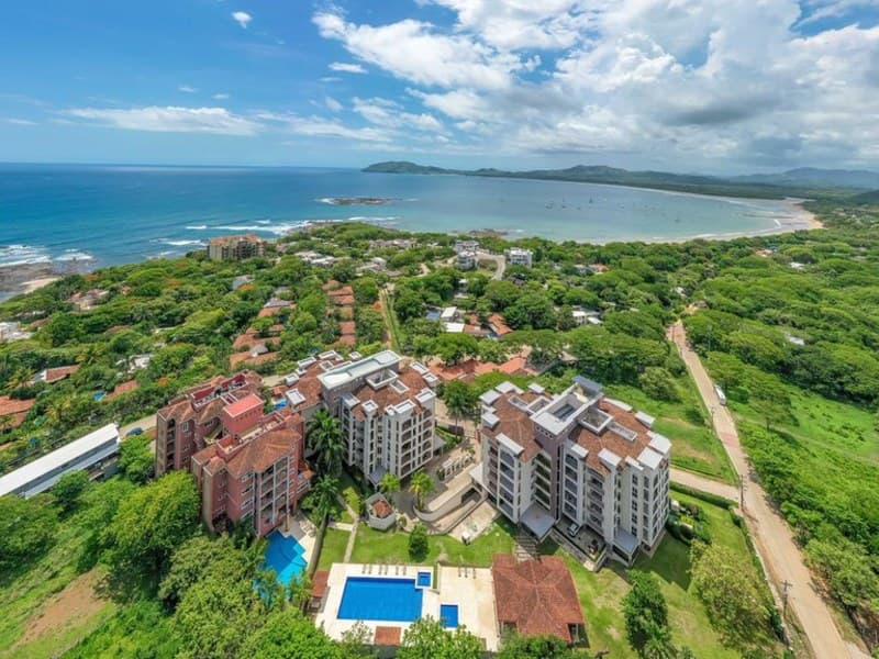 Turnkey Condo with Beautiful Views in Playa Langosta
