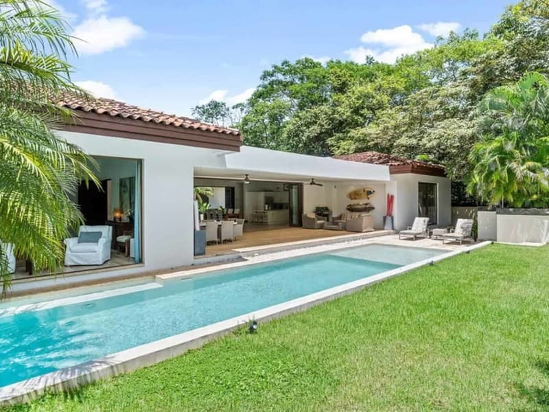Casa Vela - Expansive Grounds - Seamless Indoor-Outdoor Living