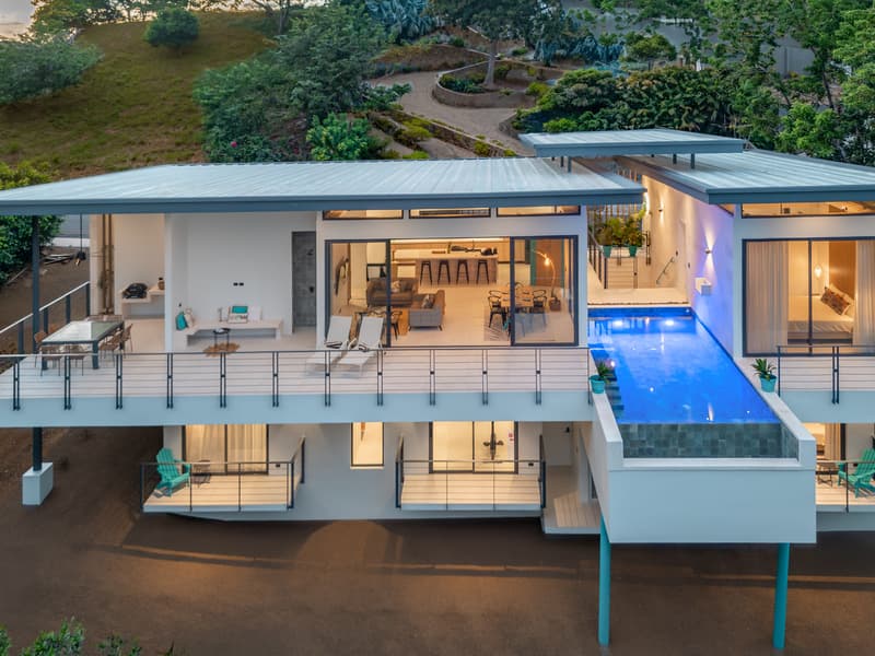Casa Ukiyo - Elevated Jungle & Mountain View Luxury in Senderos, Tamarindo