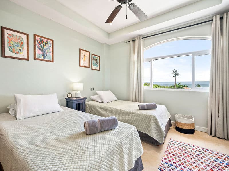 Naxos #19 - Updated 2 Bedroom Ocean View Condo In Langosta