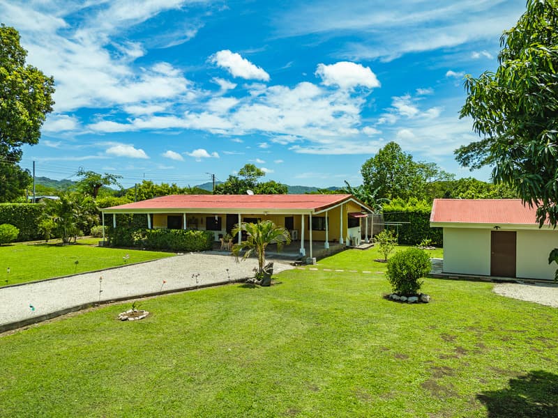 Country Home with Private Well Near Brasilito - Paved Road Access