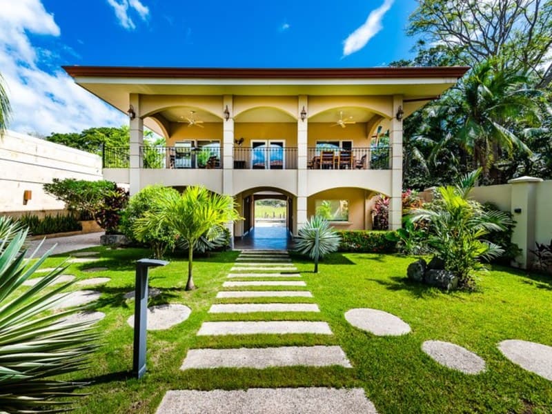 Casa Oltmann | Luxury Oceanfront Home in Playa Potrero